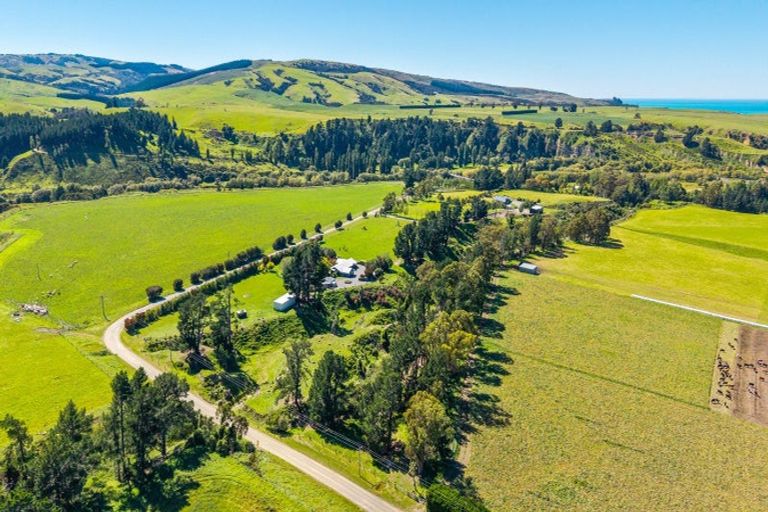 Photo of property in 414 Double Corner Road, Amberley, 7481