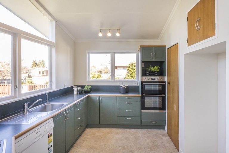 Photo of property in 20 Kennedy Avenue, Feilding, 4702