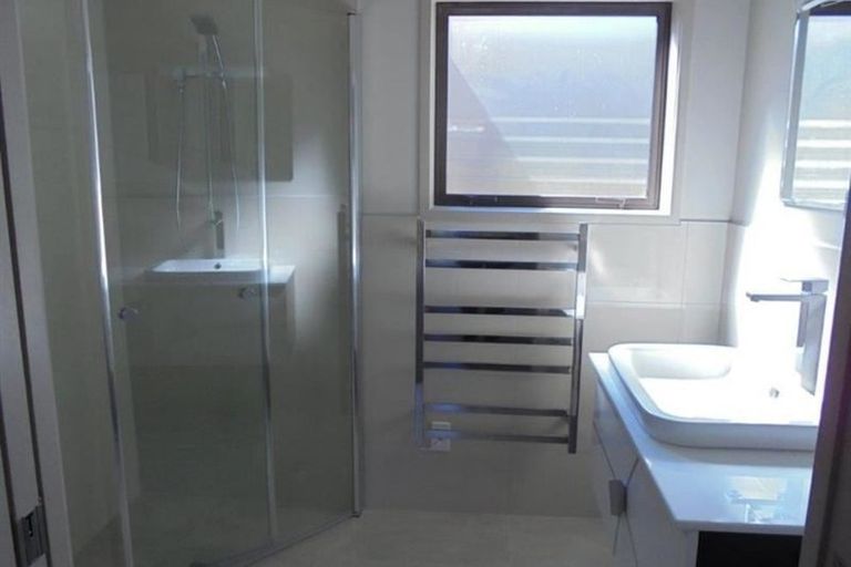 Photo of property in 3 Parkwood Crescent, Gulf Harbour, Whangaparaoa, 0930