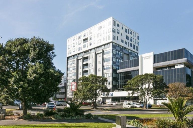 Photo of property in Twin Towers, 302/17 Putney Way, Manukau, Auckland, 2104