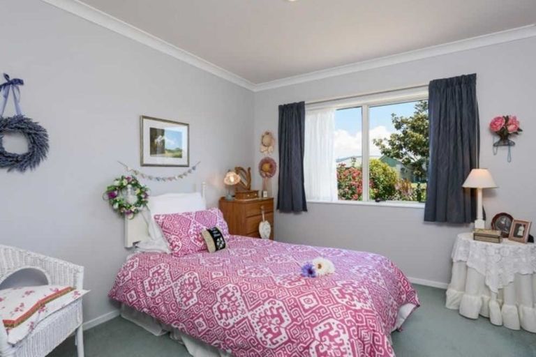 Photo of property in 3a Sunburst Court, Paraparaumu Beach, Paraparaumu, 5032