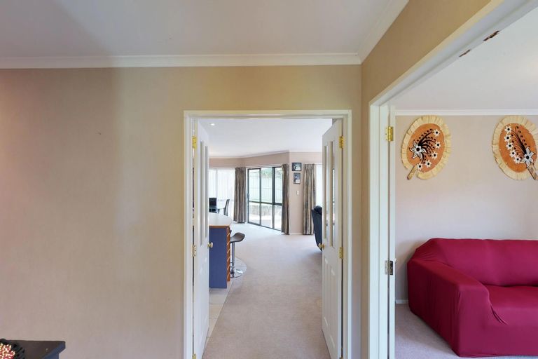 Photo of property in 7 Crannich Place, Wattle Downs, Auckland, 2103