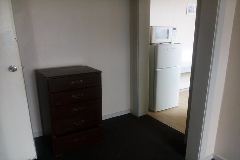 Photo of property in 28 Palmerston Street, Westport, 7825