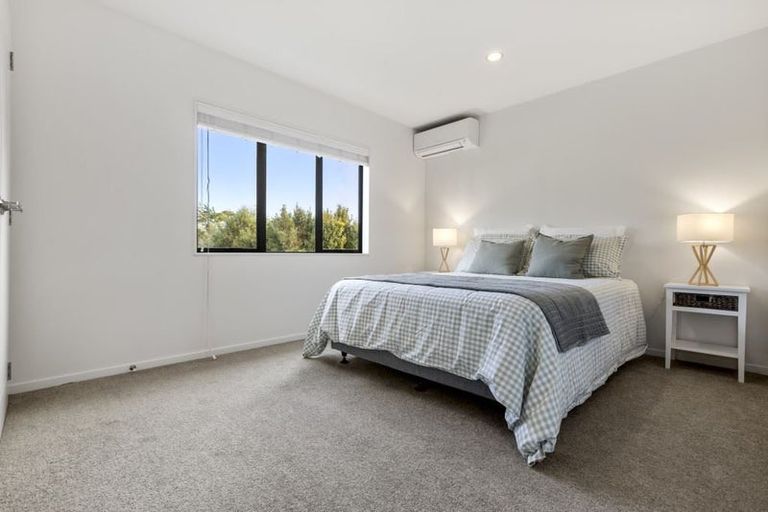 Photo of property in 56 Aberley Road, Schnapper Rock, Auckland, 0632