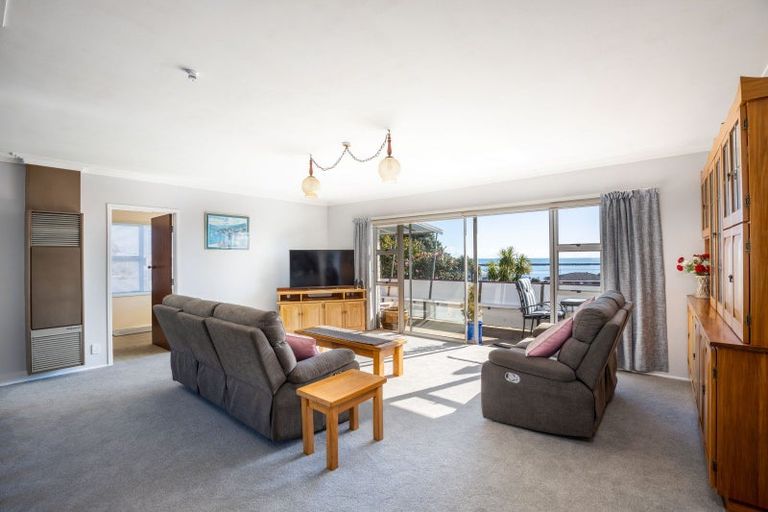 Photo of property in 21 Bayly Road, Moturoa, New Plymouth, 4310