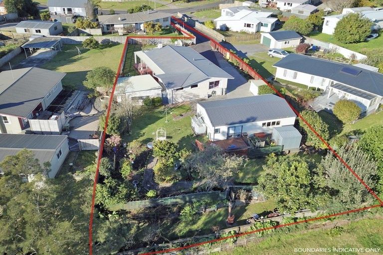 Photo of property in 11 Valley Road, Te Puke, 3119