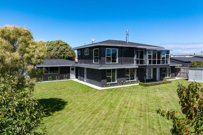 Photo of property in 8a Colemans Road, Springlands, Blenheim, 7201