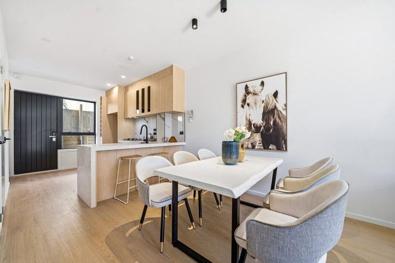 Photo of property in 7/44 Drake Street, Howick, Auckland, 2014