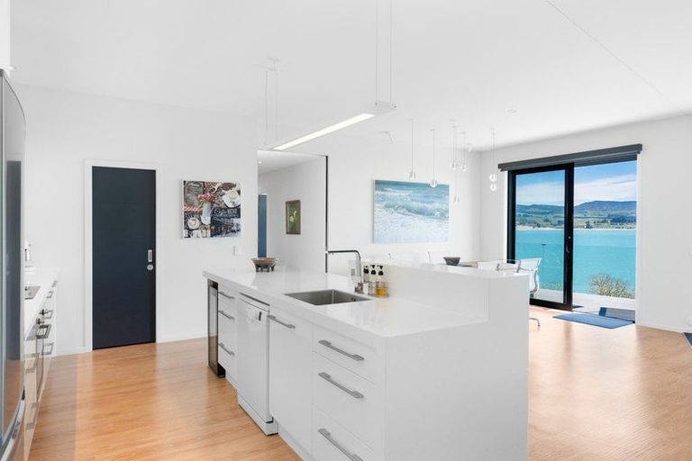 Photo of property in 172a Haven Street, Moeraki, 9482