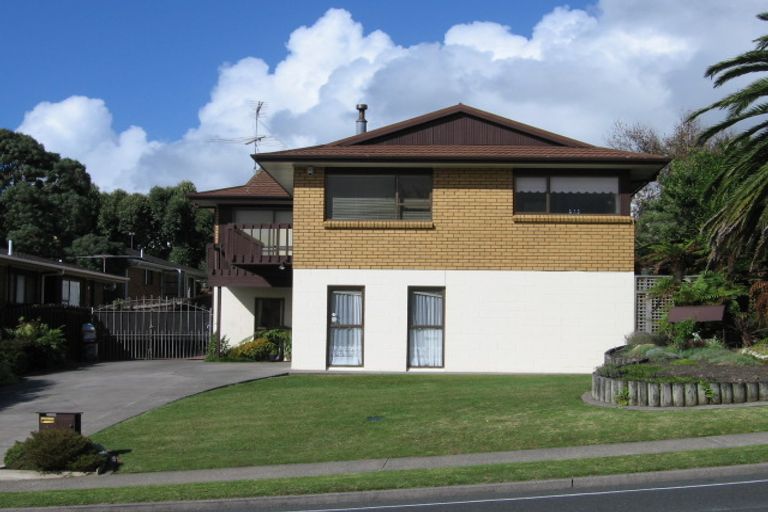 Photo of property in 154 Prince Regent Drive, Half Moon Bay, Auckland, 2012