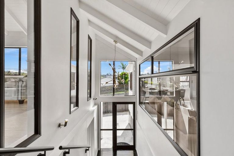 Photo of property in 181 Rathgar Road, Henderson, Auckland, 0610