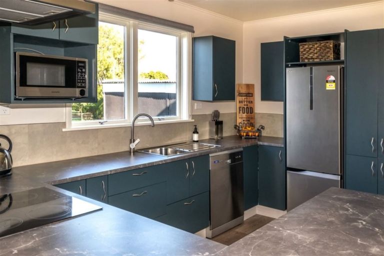 Photo of property in 11 Gill Crescent, Redwoodtown, Blenheim, 7201