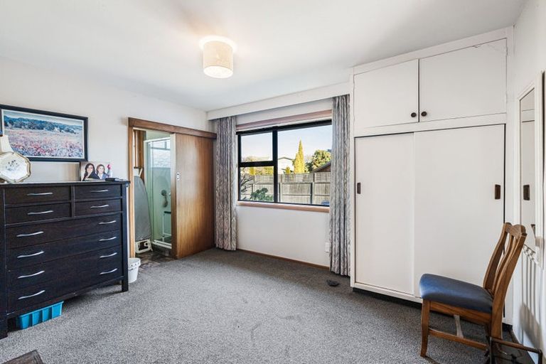 Photo of property in 33a Larch Place, Casebrook, Christchurch, 8051