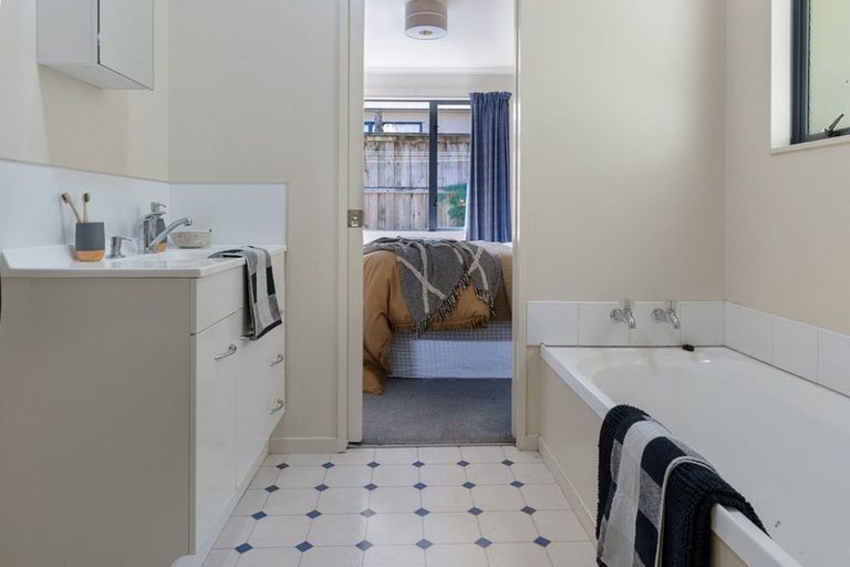 Photo of property in 53 Brunner Street, Nelson South, Nelson, 7010