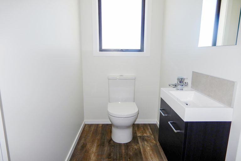 Photo of property in 16b Clydesdale Drive, Holmes Hill, Oamaru, 9401