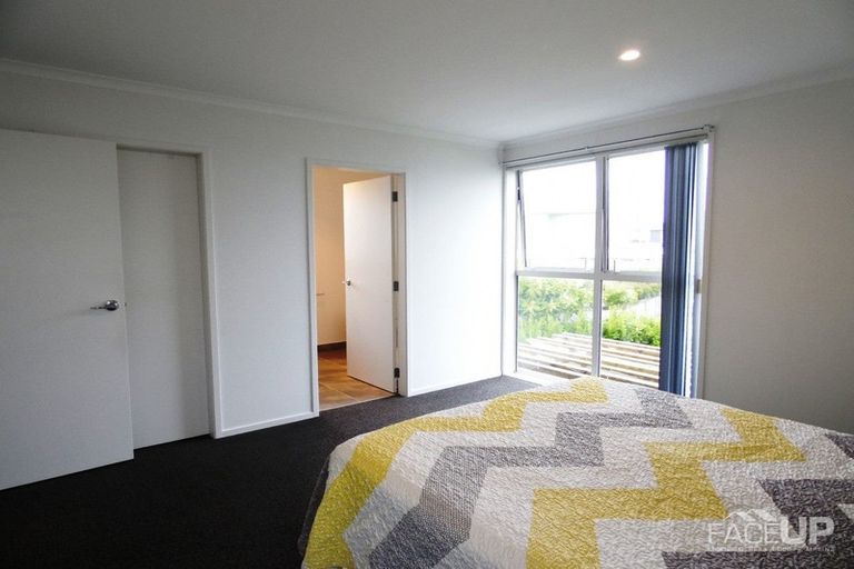 Photo of property in 63h Westgate Drive, Massey, Auckland, 0614