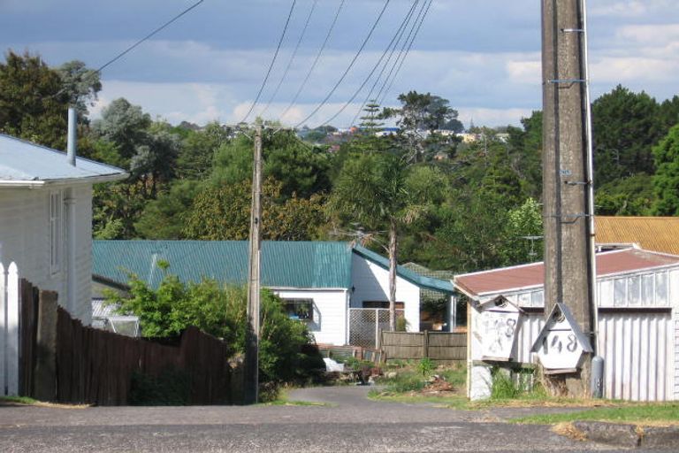 Photo of property in 148 Astley Avenue, New Lynn, Auckland, 0600