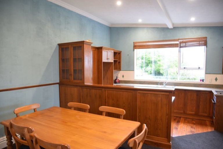 Photo of property in 32 Macmaster Street, Richmond, Invercargill, 9810