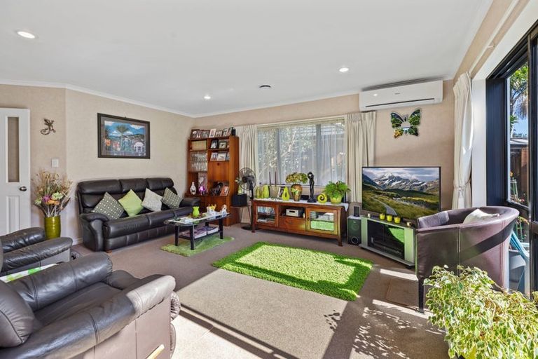 Photo of property in 21 Kahira Crescent, Papamoa Beach, Papamoa, 3118