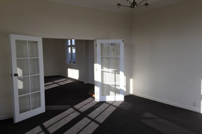 Photo of property in 174 Victoria Road, Saint Clair, Dunedin, 9012