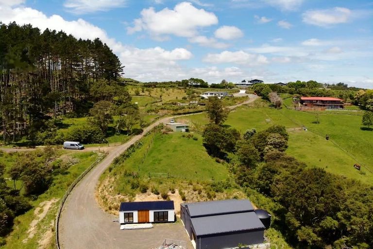 Photo of property in 81 Mcgregor Road, Clevedon, Papakura, 2582