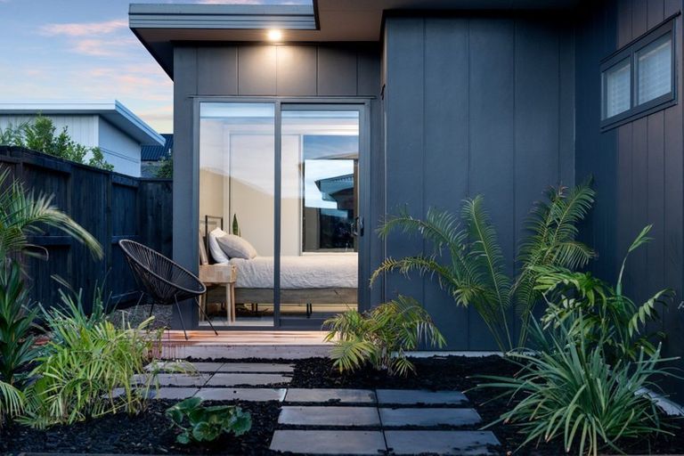 Photo of property in 99 The Boulevard, Papamoa Beach, Papamoa, 3118