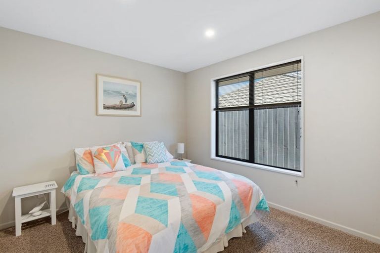 Photo of property in 7 Glen Kerran Close, Broomfield, Christchurch, 8042