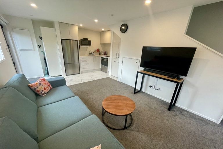 Photo of property in 1/324 Oxford Terrace, Avalon, Lower Hutt, 5011