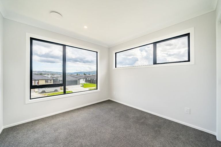 Photo of property in 26 Dahl Drive, Wallaceville, Upper Hutt, 5018