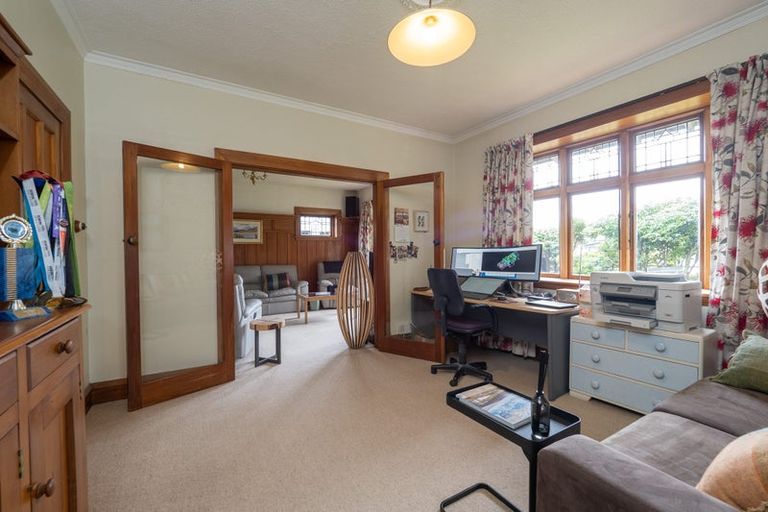 Photo of property in 100 Walker Street, Ashburton, 7700