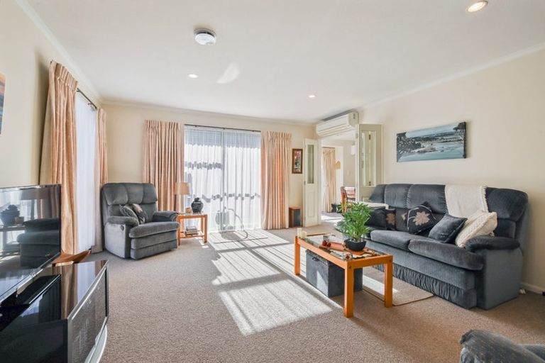 Photo of property in 19a Windsor Court, Rangiora, 7400