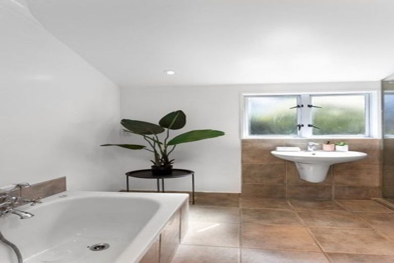 Photo of property in 82c Fourth Avenue, Tauranga, 3110