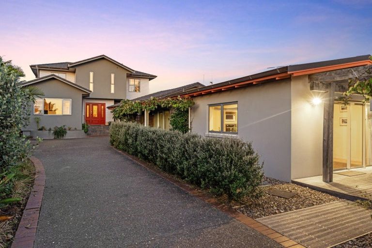 Photo of property in 63 Karewa Parade, Papamoa Beach, Papamoa, 3118