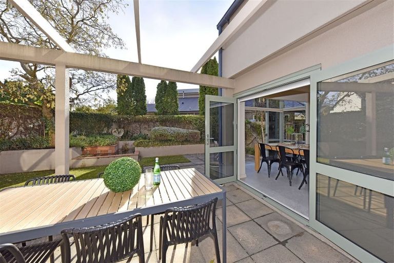 Photo of property in 1/30 Desmond Street, Merivale, Christchurch, 8014