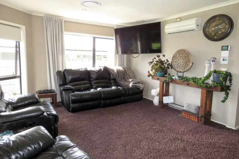 Photo of property in 72 Crampton Road, Reefton, 7830