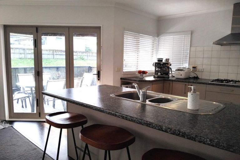 Photo of property in 30a Elliot Street, Howick, Auckland, 2014