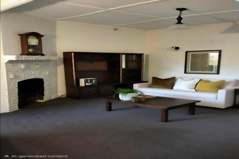 Photo of property in 80 Oxford Street, Levin, 5510