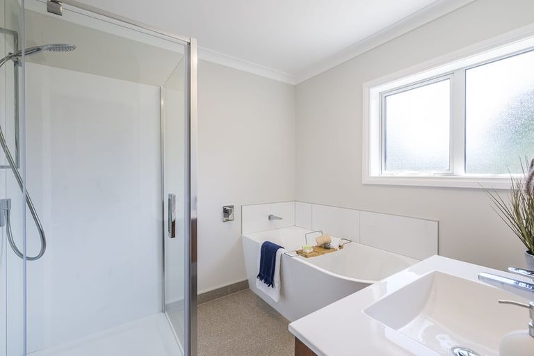 Photo of property in 1 Sandpiper Court, Paraparaumu Beach, Paraparaumu, 5032