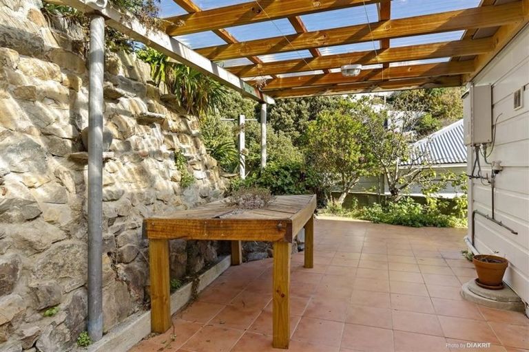 Photo of property in 22 Lindum Terrace, Roseneath, Wellington, 6011