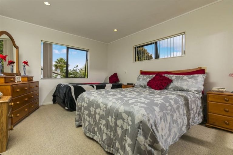 Photo of property in 7 San Vito Place, Henderson, Auckland, 0612