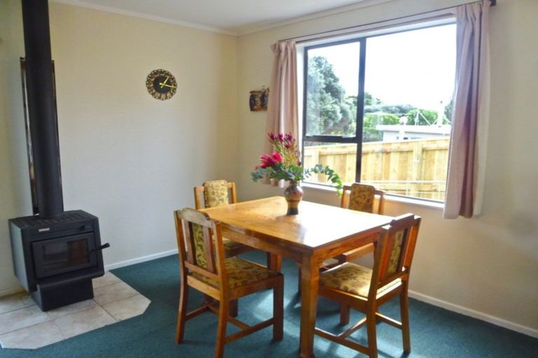 Photo of property in 58 Rodney Avenue, Te Horo Beach, Otaki, 5581