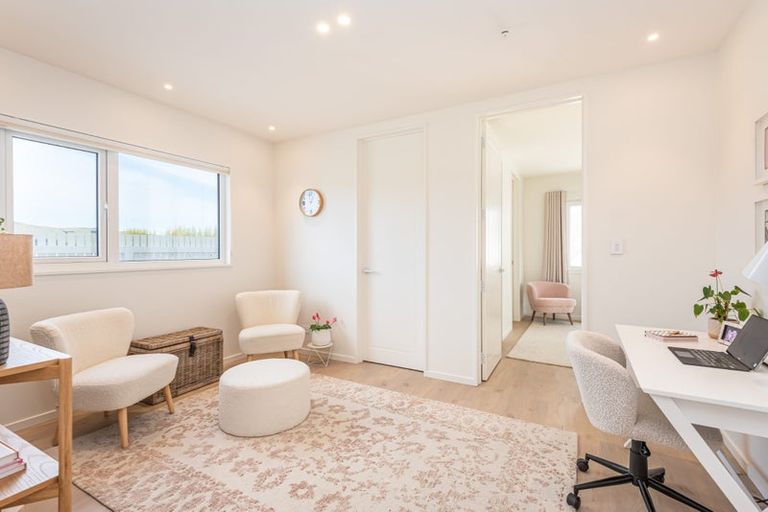 Photo of property in 17 El Patron Lane, Halswell, Christchurch, 8025