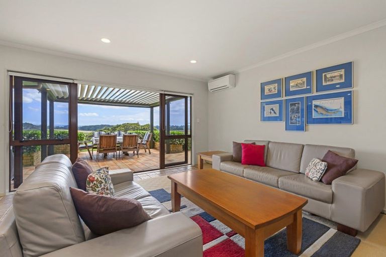 Photo of property in 49 Lewis Road, Otaua, Waiuku, 2682