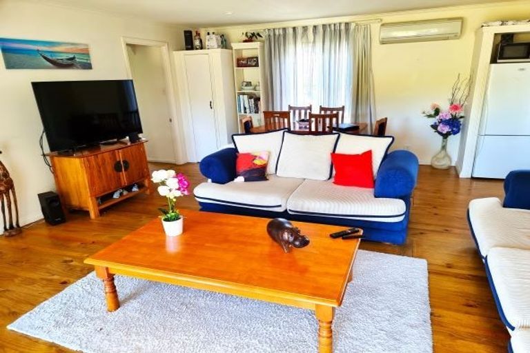 Photo of property in 56 Riverside Road, Orewa, 0931
