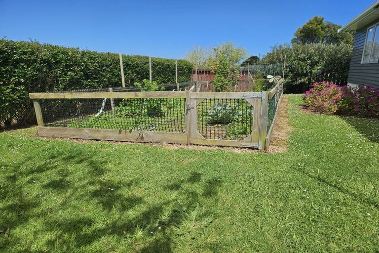 Photo of property in 78 Mclarin Road, Glenbrook, Waiuku, 2681