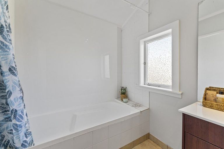 Photo of property in 56 Matene Street, Otaki, 5512