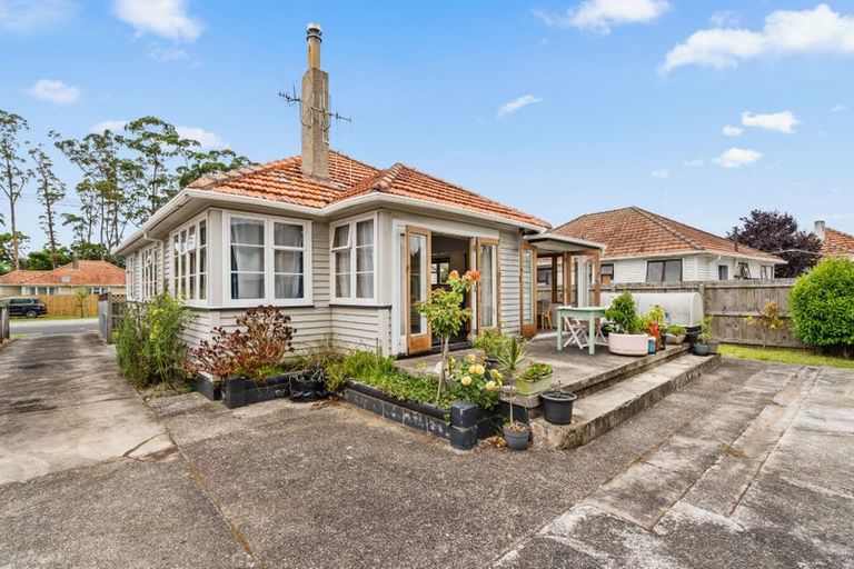 Photo of property in 38 First Avenue, Avenues, Whangarei, 0110