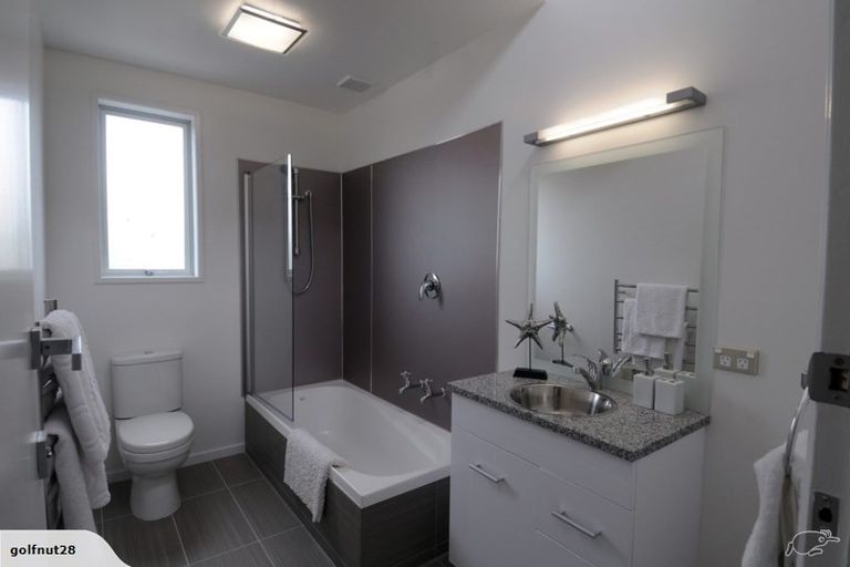 Photo of property in 4/27 Brockworth Place, Riccarton, Christchurch, 8011