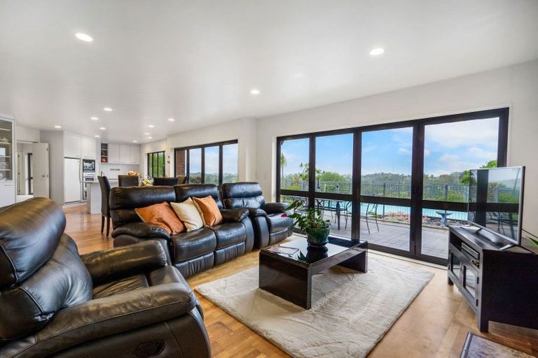 Photo of property in 239 Burtt Road, Paerata, Drury, 2578