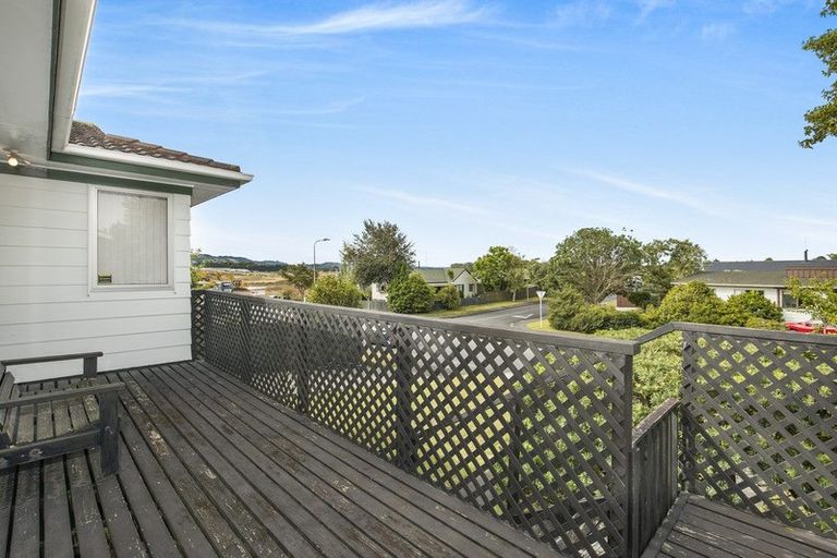 Photo of property in 44 Bellfield Road, Opaheke, Papakura, 2113